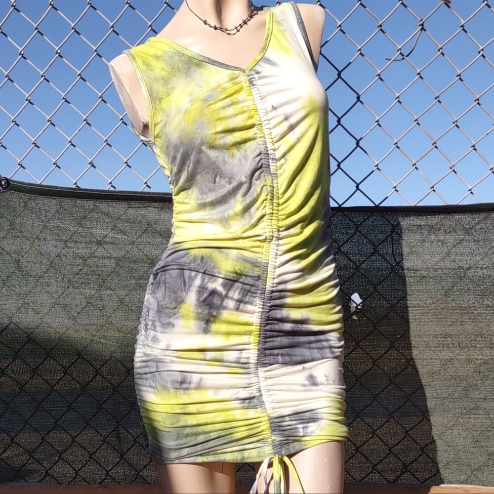 Vine & Valley Tie-Dye dress Size L